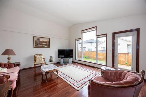 59 Moncrief Lane, Winnipeg, MB 
