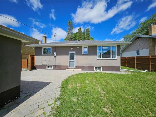 664 Prince Rupert Avenue, Winnipeg, MB 