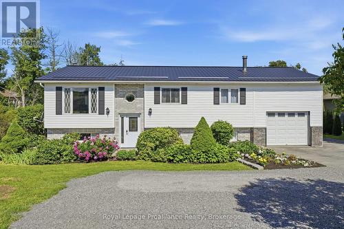 13 FORESTER DRIVE  Quinte West (Sidney Ward), ON K0K 2C0