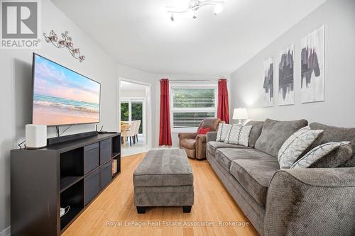 Family Room - 6343 Alderwood Trail, Mississauga, ON 