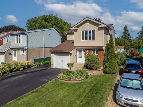 572 Rue Benoit E.  Longueuil (Le Vieux-Longueuil), QC J4J 5H6