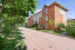 302-881 Rue des Trois-Mâts Québec (La Cité-Limoilou), QC G1K 8V7