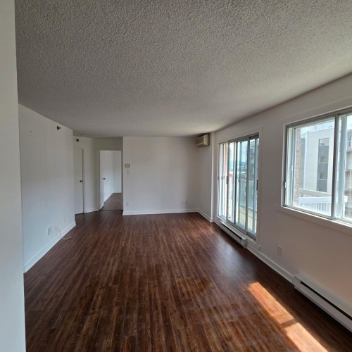 Living Room - 909-10100 Rue Paul-Comtois, Montréal (Ahuntsic-Cartierville), QC 