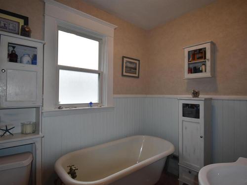 21 Cottage Street, Truro, NS 