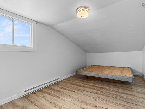 4184 203 Highway, Middle Ohio, NS 