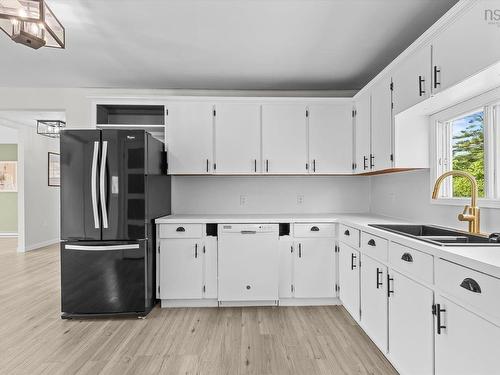 4184 203 Highway, Middle Ohio, NS 
