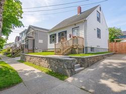 3704 Novalea Drive  North End, NS B3K 3G2