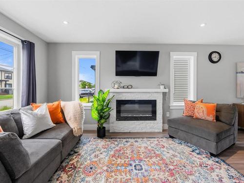 196 Titanium Crescent, Spryfield, NS 