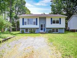 81 Turner Dr., New Minas, NS  New Minas, NS B4N 3R3