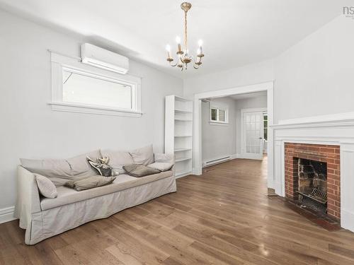 1684 Walnut Street, Halifax, NS 