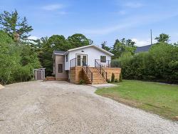 178 Fairmont Street Mahone Bay, NS B0J 2E0