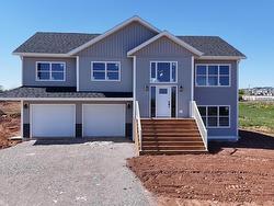 31 Norman Drive  Charlottetown, PE C1C 0S4