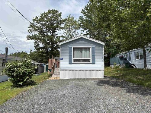 251 Season'S Drive, Bridgewater, NS 