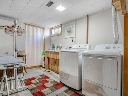 110 Brook Street, Lunenburg, NS - Indoor Photo Showing Laundry Room