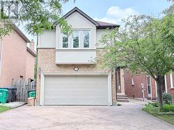 5735 TAYSIDE CRESCENT Mississauga, ON L5M 5J4