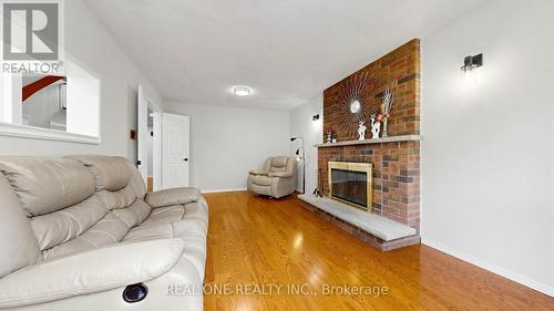 2027 Roy Ivor Crescent, Mississauga, ON 