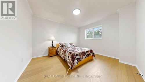 2027 Roy Ivor Crescent, Mississauga, ON 