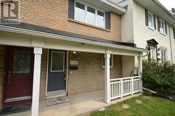 2688 DRAPER AVENUE W Ottawa, ON K2H 6Z9