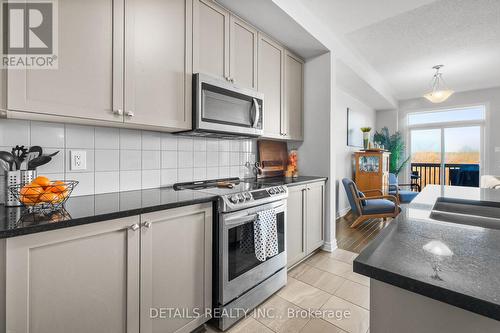 Kitchen - 756 Dearborn Private, Ottawa, ON 