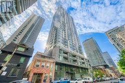 2204 - 65 MUTUAL STREET Toronto, ON M5B 0E5