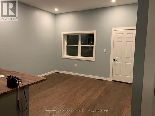 21 Cedar Street, Cambridge, ON 