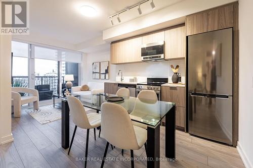 807 - 223 REDPATH AVENUE , Toronto, Ontario M4P 0E8 3
