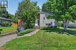 1363 HERON ROAD  Ottawa, ON K1V 6A6