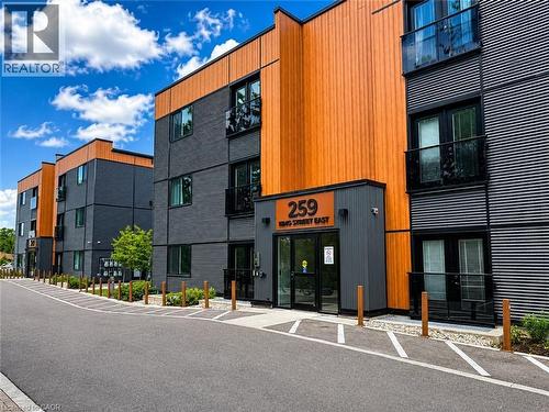 259 KING Street E Unit# 1C  Stoney Creek, ON L8G 1L9