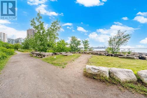 330 - 58 Marine Parade Drive, Toronto, ON 