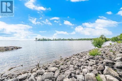 330 - 58 Marine Parade Drive, Toronto, ON 