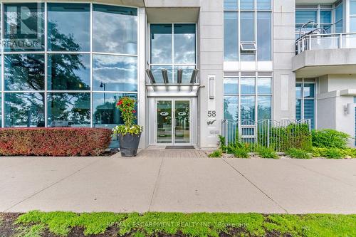 330 - 58 Marine Parade Drive, Toronto, ON 