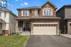 129 ROBIN EASEY AVENUE Ottawa, ON K2J 6V4