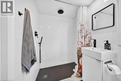726 Brighton Avenue, Hamilton, ON 