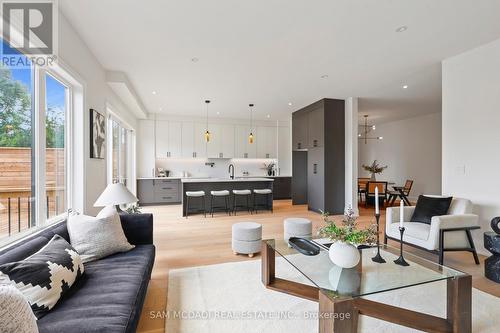 2350 Eighth Line, Oakville, ON 