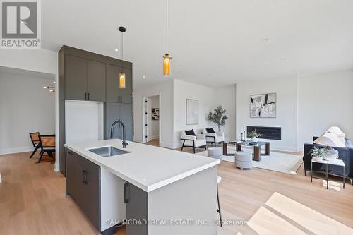 2350 Eighth Line, Oakville, ON 