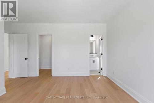 2350 Eighth Line, Oakville, ON 