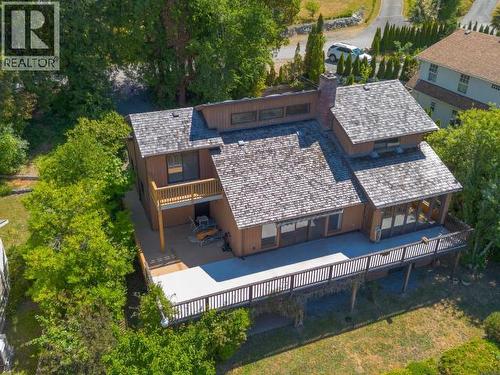 3377 Malaspina Ave, Powell River, BC 