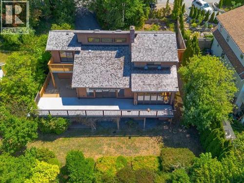 3377 Malaspina Ave, Powell River, BC 