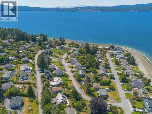 3377 Malaspina Ave, Powell River, BC 