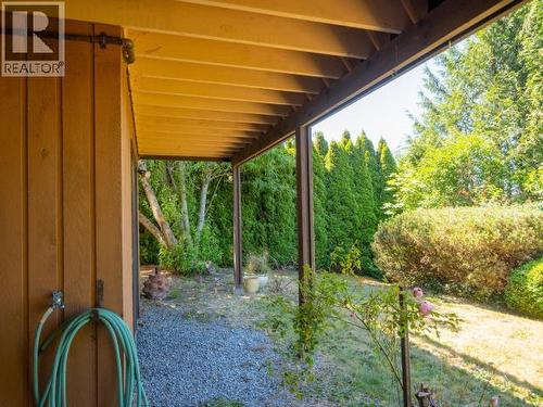 3377 Malaspina Ave, Powell River, BC 