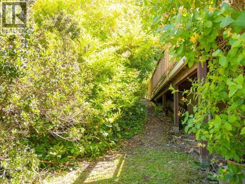 3377 Malaspina Ave, Powell River, BC 