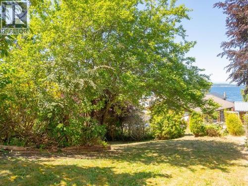 3377 Malaspina Ave, Powell River, BC 