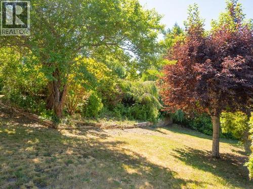 3377 Malaspina Ave, Powell River, BC 
