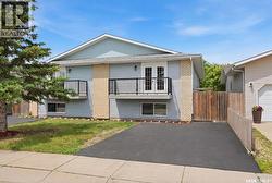 116 (114) Hall CRESCENT  Saskatoon, SK S7L 7G6