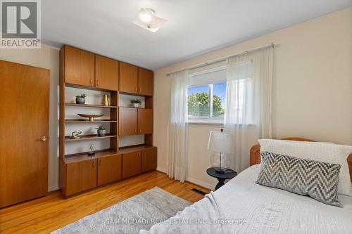 757 Netherton Crescent, Mississauga, ON 