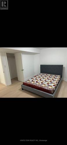 2599 Ambercroft Trail, Mississauga, ON 