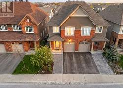 352 WARMSTONE DRIVE  Ottawa, ON K2S 0W3