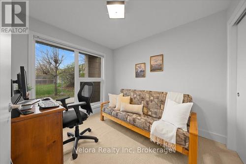 63F Young Street, Ottawa, ON 
