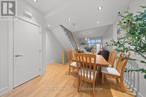63F Young Street, Ottawa, ON 