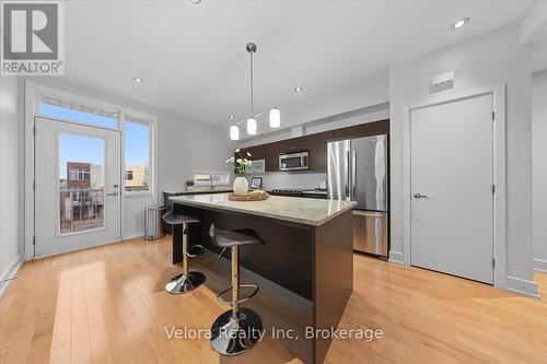 63F Young Street, Ottawa, ON 